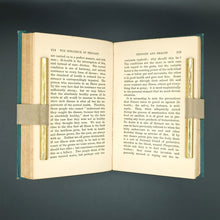 Load image into Gallery viewer, Hunt - The influence of thought on health, wealth, and happiness (1924)