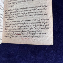 Load image into Gallery viewer, Emblemata, Chess, & Early Reader Annotations: Poemata varia / Marci Hieronymi Vidae Opera - Theodore de Beze/ Marco Girolamo Vida (1599/1585?)