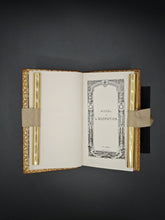 Load image into Gallery viewer, Missel de l'Adoration (1903)