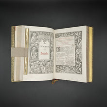 Load image into Gallery viewer, Heures Romaines avec figures par A. Queroy, gravées par A. Gusman (ca. 1890)