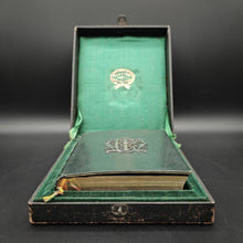 Load image into Gallery viewer, Heures Romaines avec figures par A. Queroy, gravées par A. Gusman (ca. 1890)