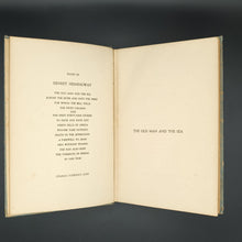 Load image into Gallery viewer, Hemingway - Old Man and the Sea (1952)
