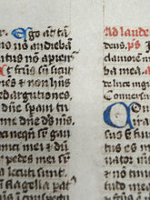 Load image into Gallery viewer, Single leaf from Psalter. 15th century, likely Germanic Low Countries.
