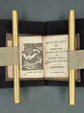 Load image into Gallery viewer, Miniature Bible. With Engravings (1839) [MINIATURE]
