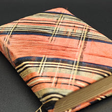 Load image into Gallery viewer, The Thistle Library : Burns' Songs with Illustrations [MINIATURE]

