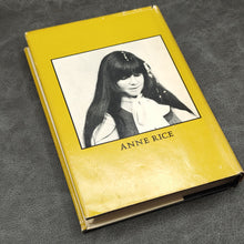 Load image into Gallery viewer, [SIGNED FIRST BCE] Rice- Interiew with the Vampire (1976)
