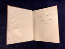 Load image into Gallery viewer, Presented to Mussolini : Péleo Bacci - La ricostruzione del pergamo di Giovanni Pisano (1926)
