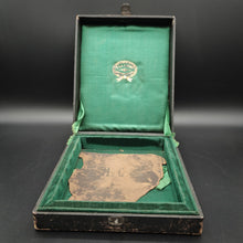 Load image into Gallery viewer, Heures Romaines avec figures par A. Queroy, gravées par A. Gusman (ca. 1890)
